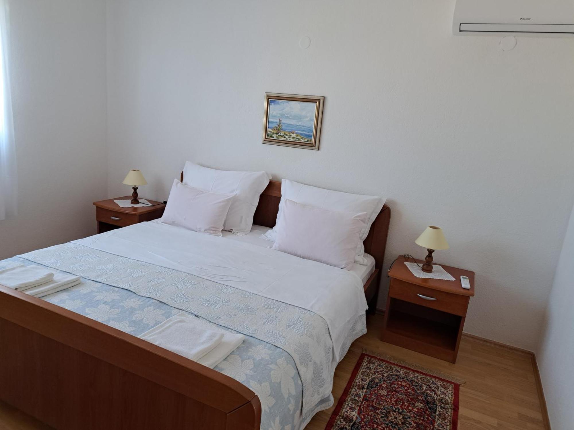 Apartments Pink House Povljana Εξωτερικό φωτογραφία