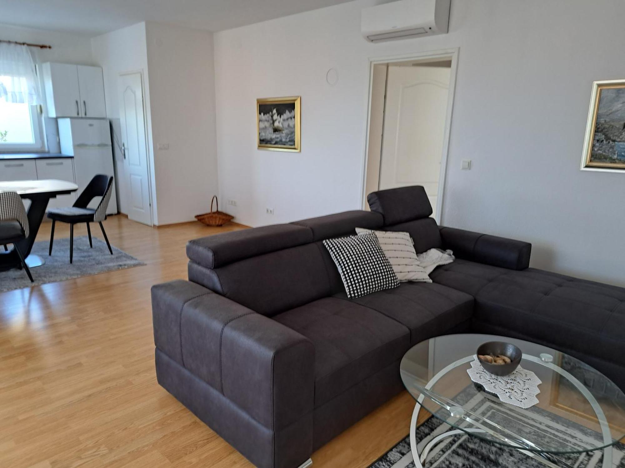 Apartments Pink House Povljana Εξωτερικό φωτογραφία